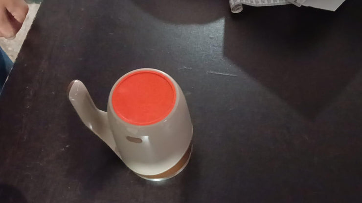 Self Stirring Magnetic Mug